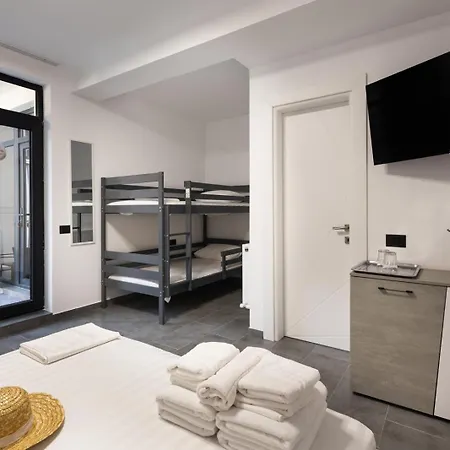 Flamingo Гостевой дом 3*
