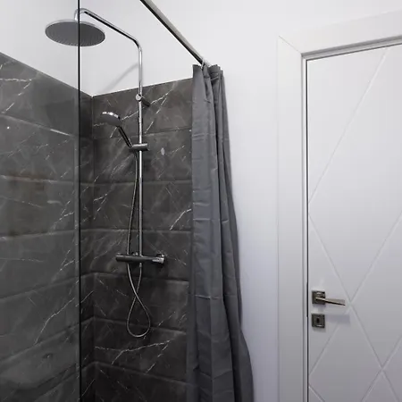 Flamingo 3* Корбу